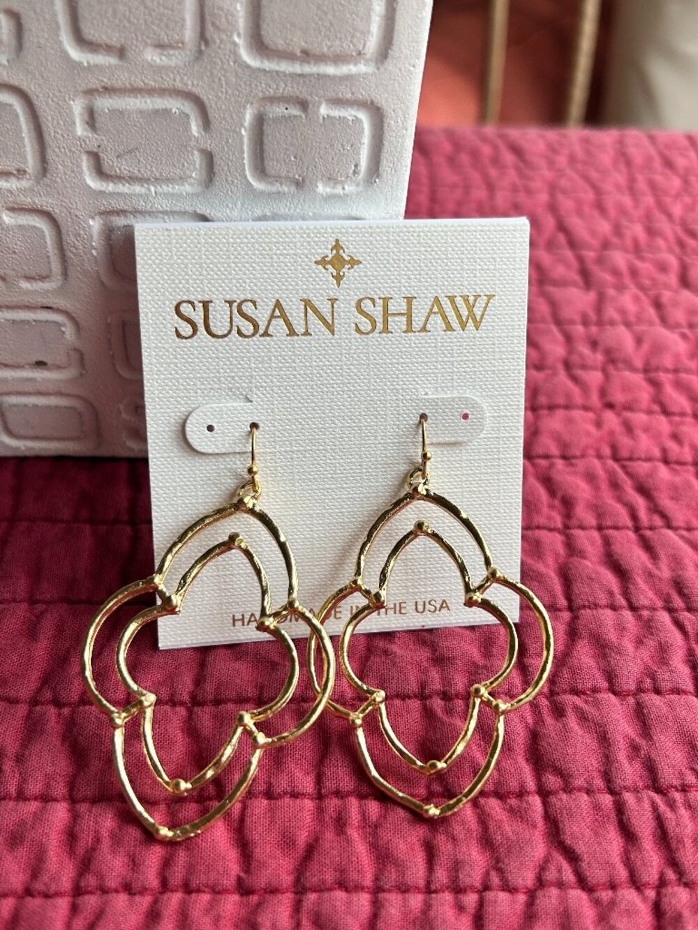 Susan Shaw Dotted Scallop Earrings NWT